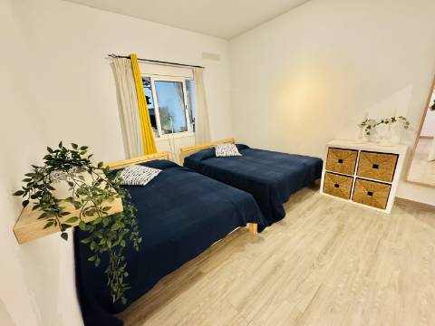 Charme Alentejano Casa com Piscina e Vistas Panorâmicas no Coração do Crato