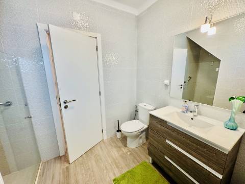 Charme Alentejano Casa com Piscina e Vistas Panorâmicas no Coração do Crato