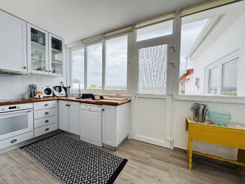 Charme Alentejano Casa com Piscina e Vistas Panorâmicas no Coração do Crato