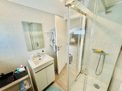 Charme Alentejano Casa com Piscina e Vistas Panorâmicas no Coração do Crato