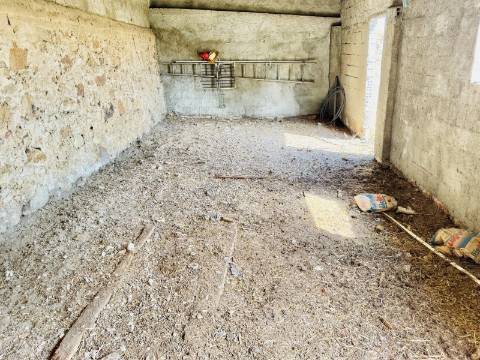 Charme Alentejano Casa com Piscina e Vistas Panorâmicas no Coração do Crato