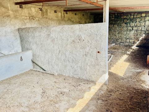 Charme Alentejano Casa com Piscina e Vistas Panorâmicas no Coração do Crato
