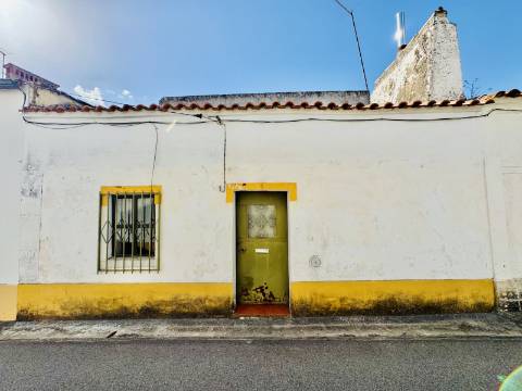 Moradia térrea com lote urbano Cunheira, Alter do Chão