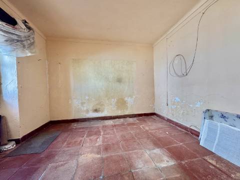 Moradia térrea com lote urbano Cunheira, Alter do Chão