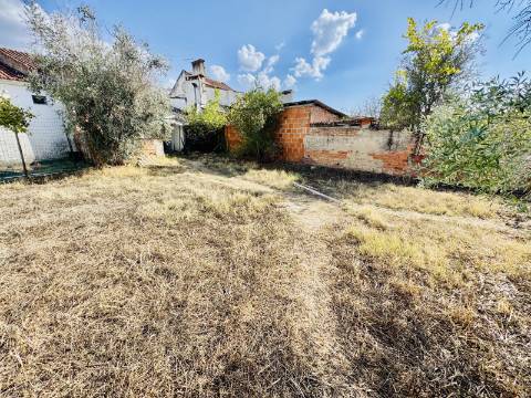 Moradia térrea com lote urbano Cunheira, Alter do Chão