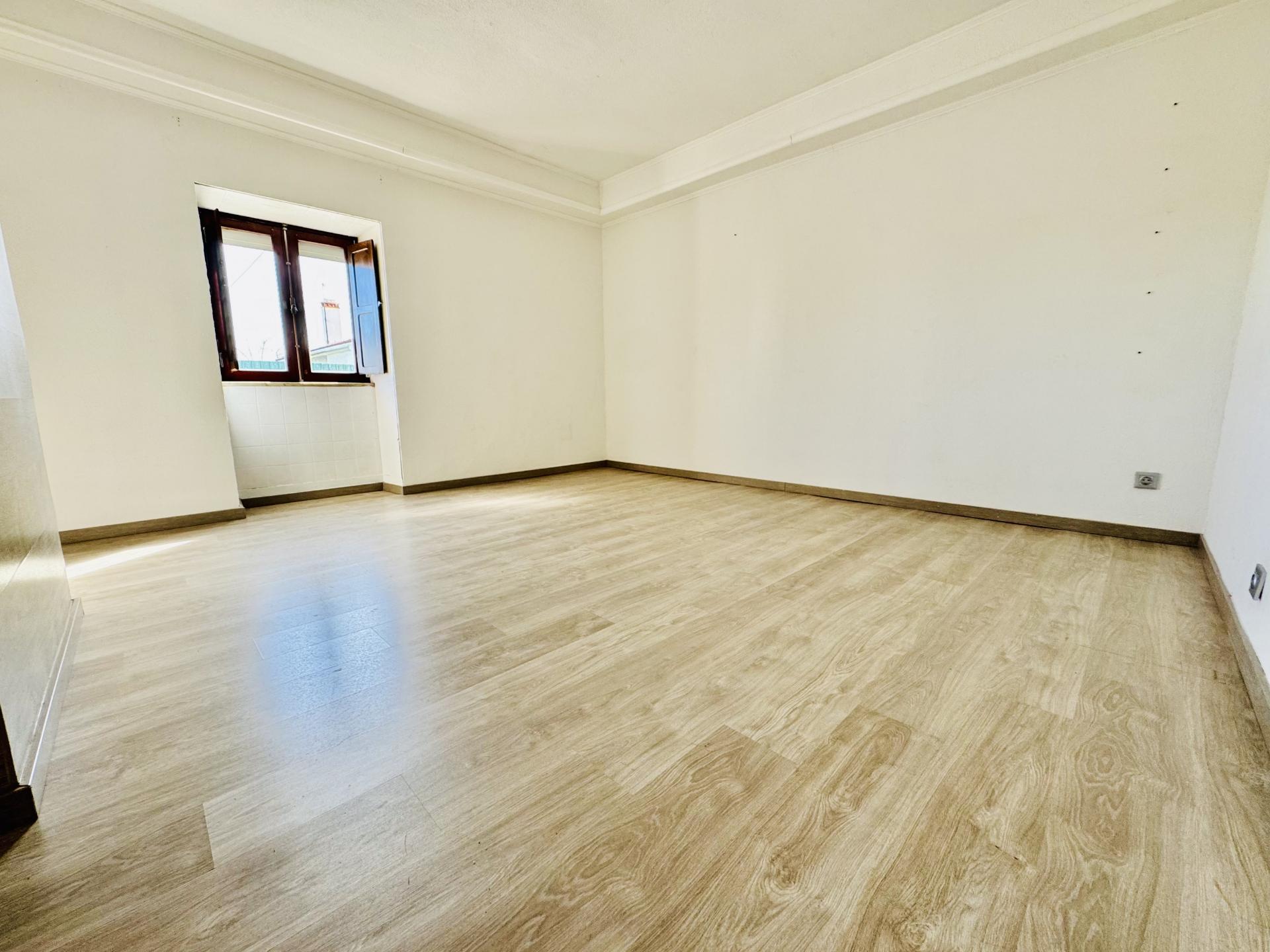 V3 Moradia - Espaço, Conforto e uma Vista Deslumbrante.