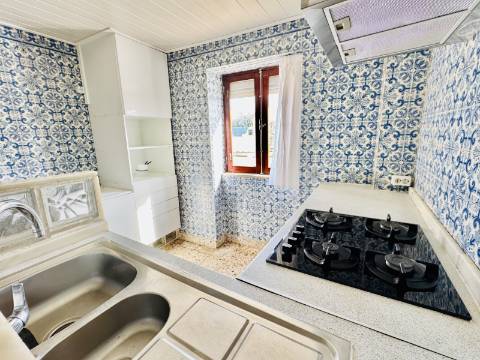 V3 Moradia - Espaço, Conforto e uma Vista Deslumbrante.