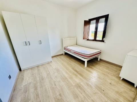 V3 Moradia - Espaço, Conforto e uma Vista Deslumbrante.