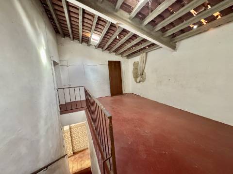 O Encanto do Alentejo em Vale do Peso / Casa com Quintal e Alma Alentejana