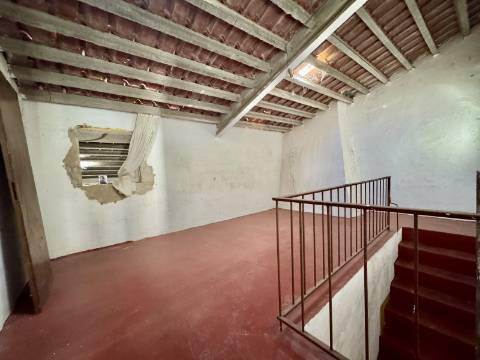 O Encanto do Alentejo em Vale do Peso / Casa com Quintal e Alma Alentejana