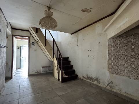 Pequeno Investimento, Grande Potencial Casa no Centro do Crato / Small Investment, Big Potential - Traditional House in Crato