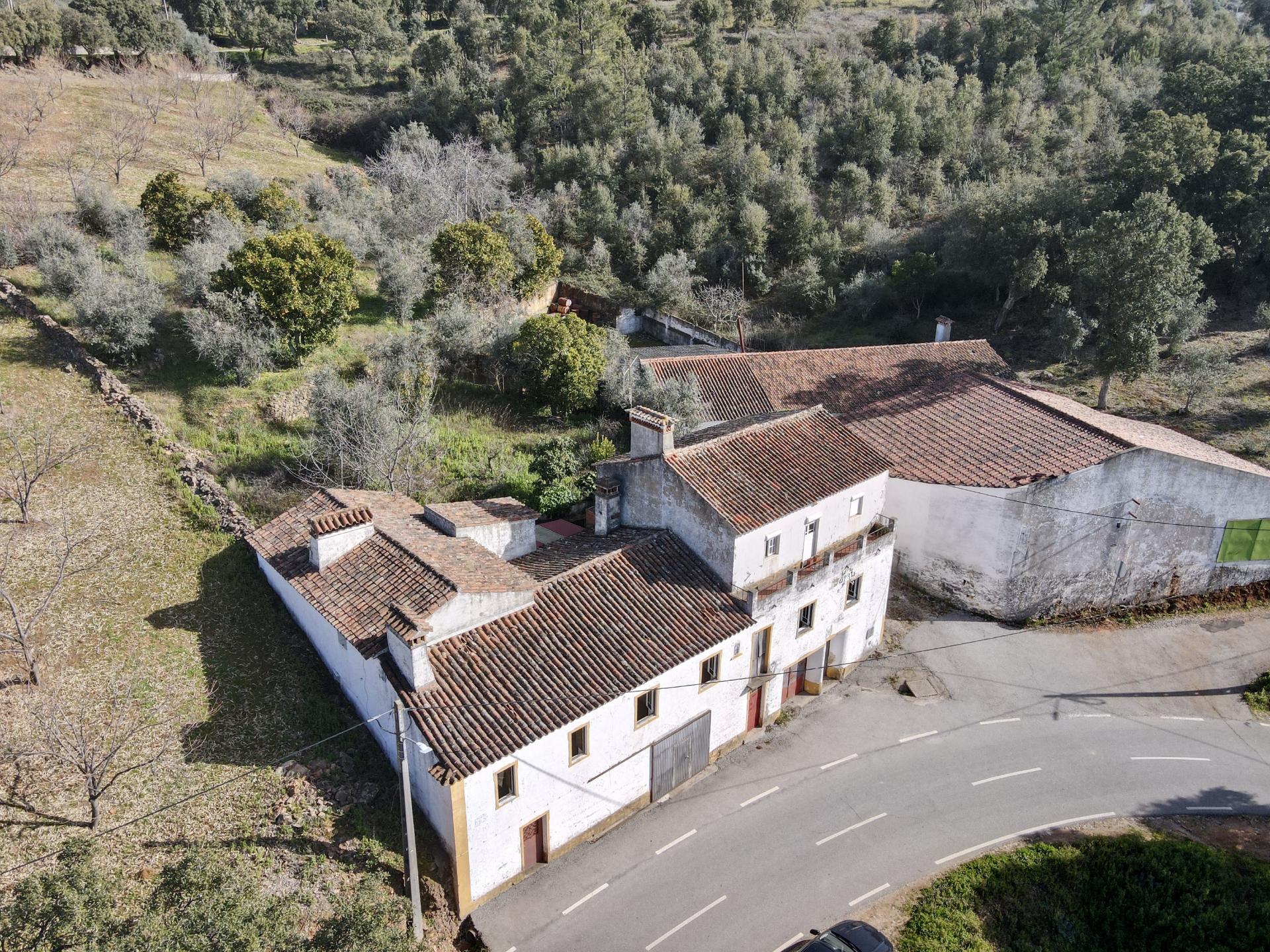 Refúgio de Serra com Potencial Turístico, São Julião - Portalegre