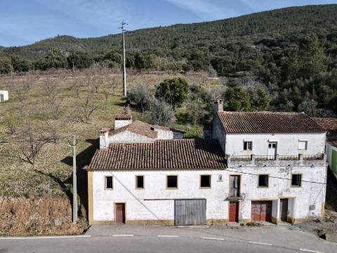 Refúgio de Serra com Potencial Turístico, São Julião - Portalegre
