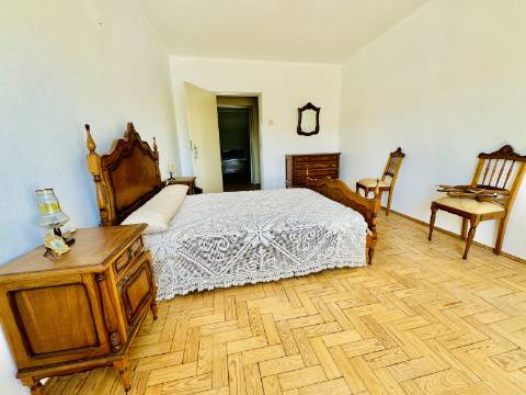 Casa Ampla com Quintal Ideal para Turismo Rural / Alojamento Local