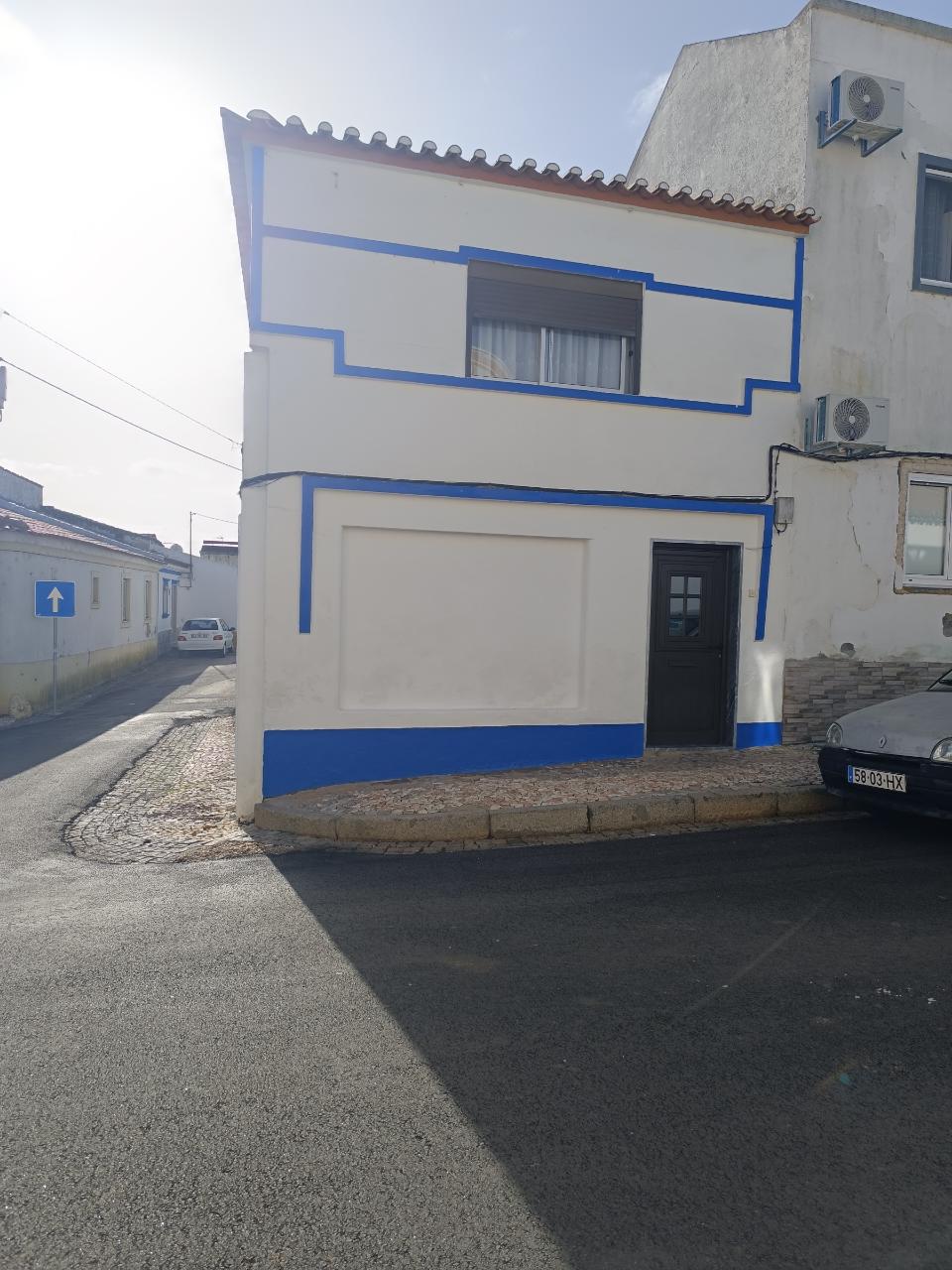 Apartamento 1.º andar com varanda e terraço de cobertura (122 m²) Casa Branca, Sousel