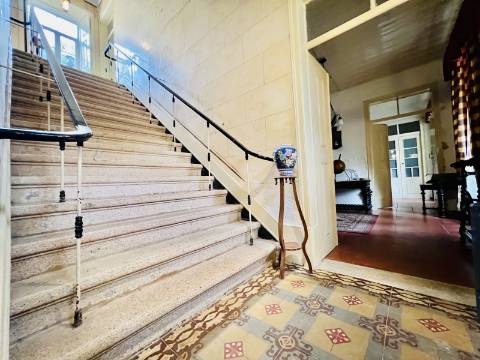 Palacete Histórico de 1902 com jardim | Potencial Boutique Hotel | Centro do Crato