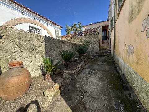 Palacete Histórico de 1902 com jardim | Potencial Boutique Hotel | Centro do Crato