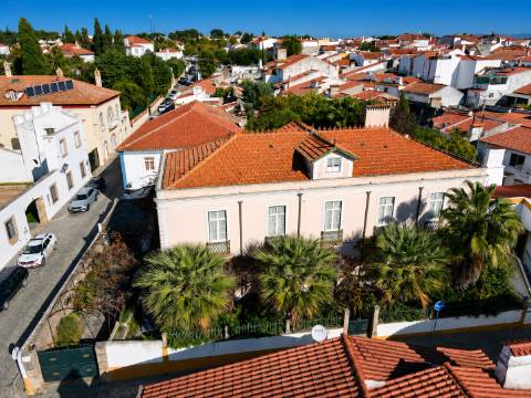Palacete Histórico de 1902 com jardim | Potencial Boutique Hotel | Centro do Crato