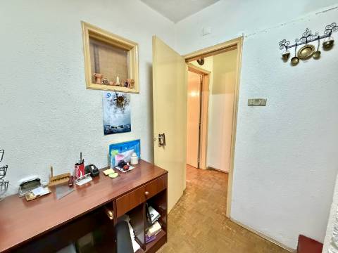 Moradia com Garagem/Quintal para Venda Conjunta no centro Crato