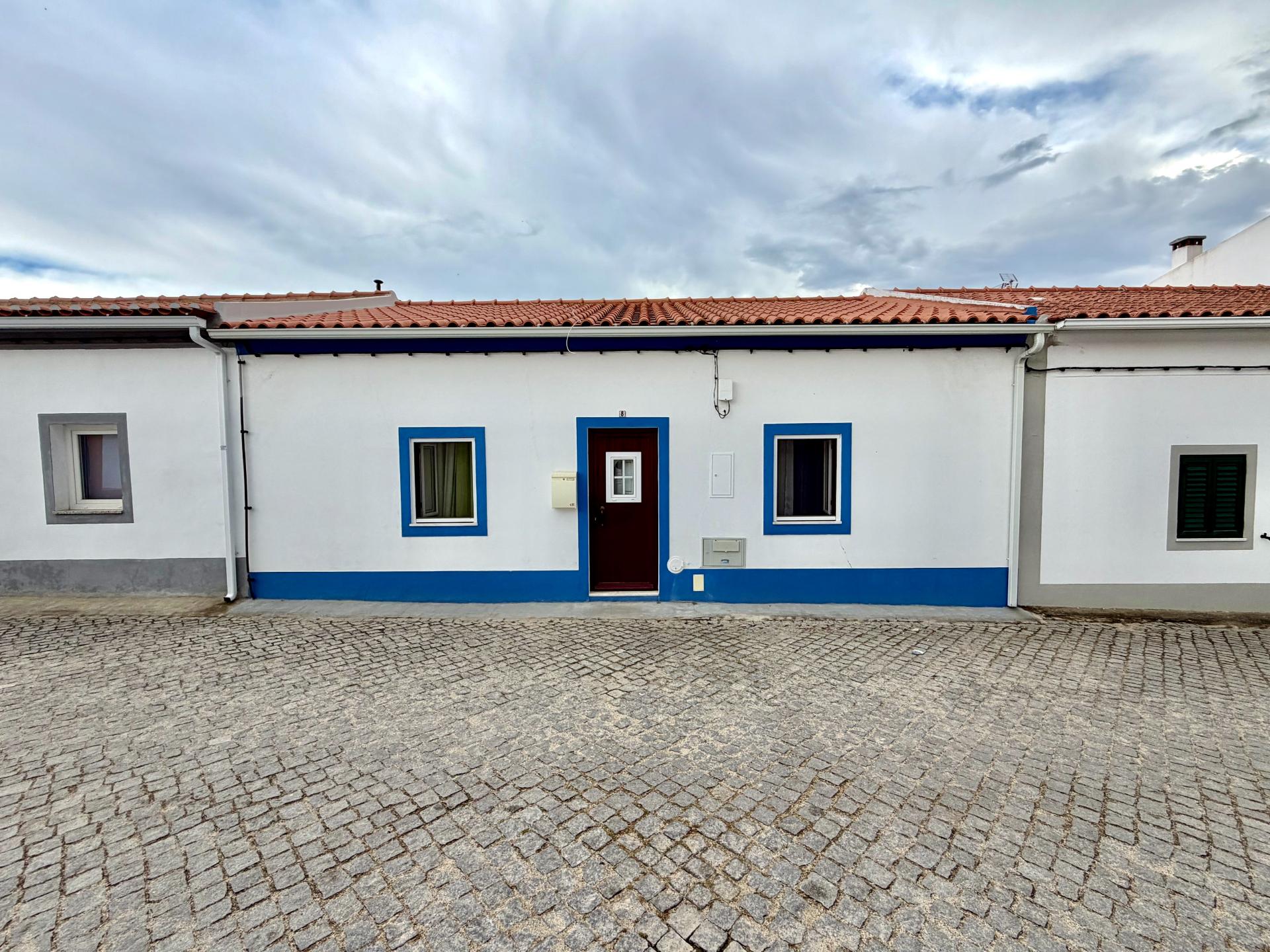 Moradia Térrea com Quintal no Crato - Oportunidade no Alto Alentejo
