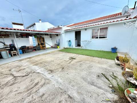 Moradia Térrea com Quintal no Crato - Oportunidade no Alto Alentejo