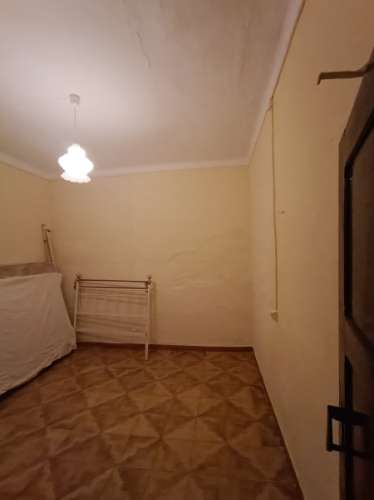 Moradia térrea com quintal na Casa Branca