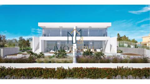 Moradia T3 Isolada com Piscina Privada e Vista...