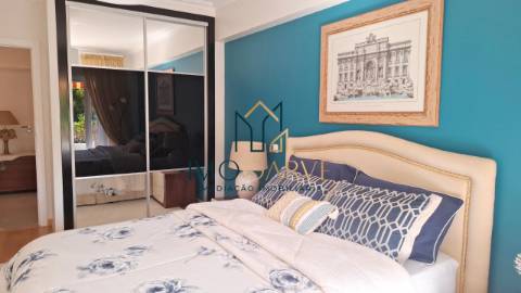 APARTAMENTO T4&nbsp;(convertido em T3) com...