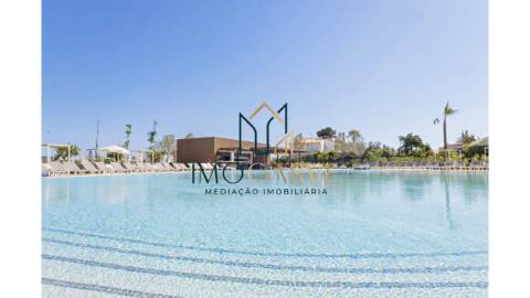 APARTAMENTO T2 COM VISTA MAR
Apartamento T2 com...