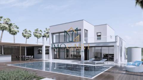 Moradia T4 com piscina&nbsp;Moradia T4...