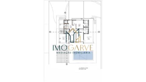 MORADIA T4 COM PISCINA IMPLANTADA NUM LOTE DE 10...