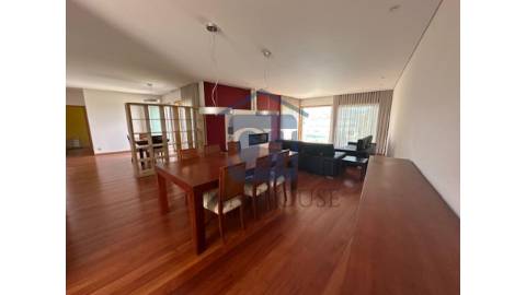 Moradia T3 com Piscina, Jardim e Excelente...