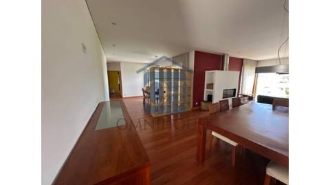 Moradia T3 com Piscina, Jardim e Excelente...