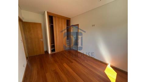 Moradia T3 com Piscina, Jardim e Excelente...