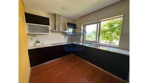 Moradia T3 com Piscina, Jardim e Excelente...