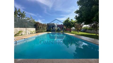 Moradia T3 com Piscina, Jardim e Excelente...