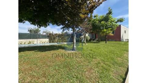 Moradia T3 com Piscina, Jardim e Excelente...