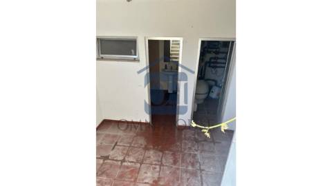 Moradia T3 com Piscina, Jardim e Excelente...