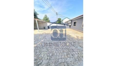 Duas Moradias Geminadas T3 - Lixa Espa&ccedil;o...