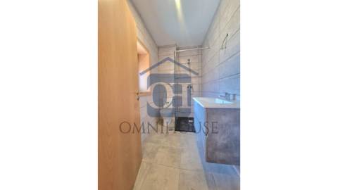 Duas Moradias Geminadas T3 - Lixa Espa&ccedil;o...