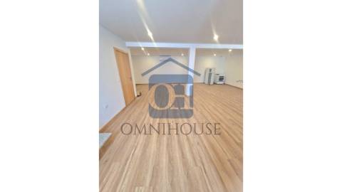 Duas Moradias Geminadas T3 - Lixa Espa&ccedil;o...