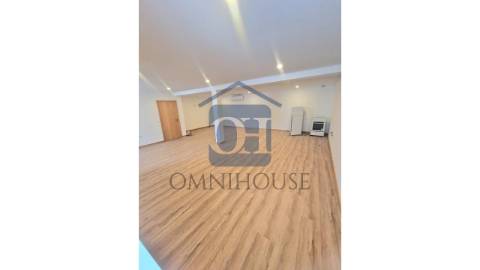 Duas Moradias Geminadas T3 - Lixa Espa&ccedil;o...