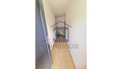 Duas Moradias Geminadas T3 - Lixa Espa&ccedil;o...