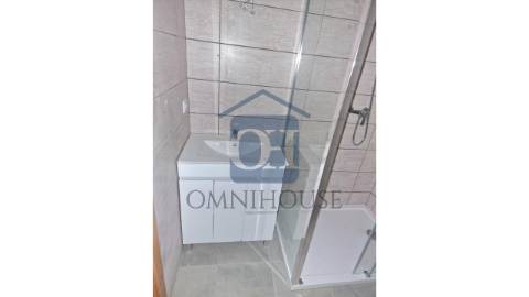 Duas Moradias Geminadas T3 - Lixa Espa&ccedil;o...