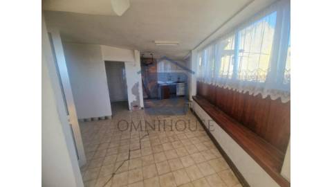 🏡 Moradia para venda na Cal&ccedil;ada de...