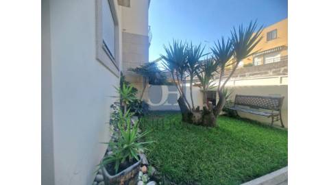 Moradia em Banda T3+1LOCALIZA&Ccedil;&Atilde;O...