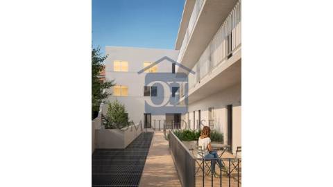 T2 com Varanda e Garagem | ORIENTAL PARK –...