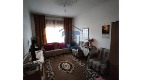 Apartamento T1 Arrendado | Centro de Macedo de...