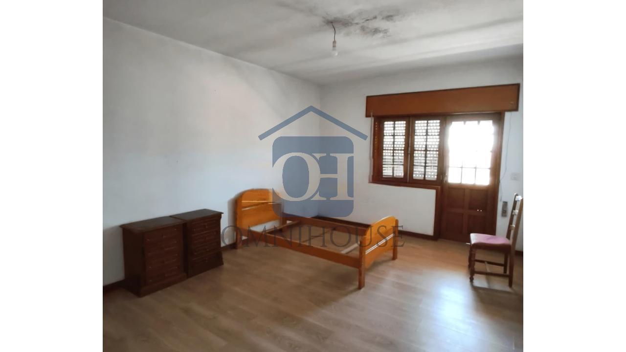 Apartamento T1 Arrendado | Centro de Macedo de...