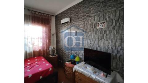 Apartamento T1 Arrendado | Centro de Macedo de...